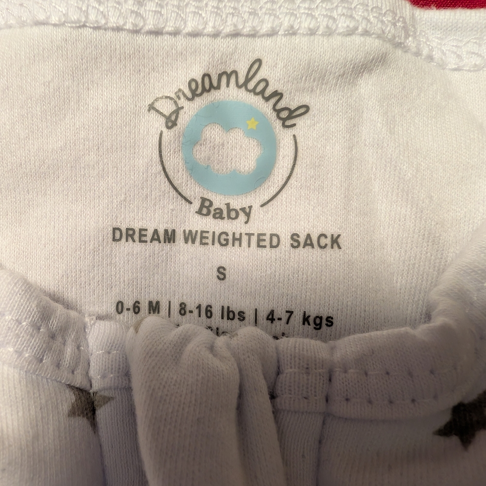 White Star-Patterned Swaddle - Picture 3 of 10